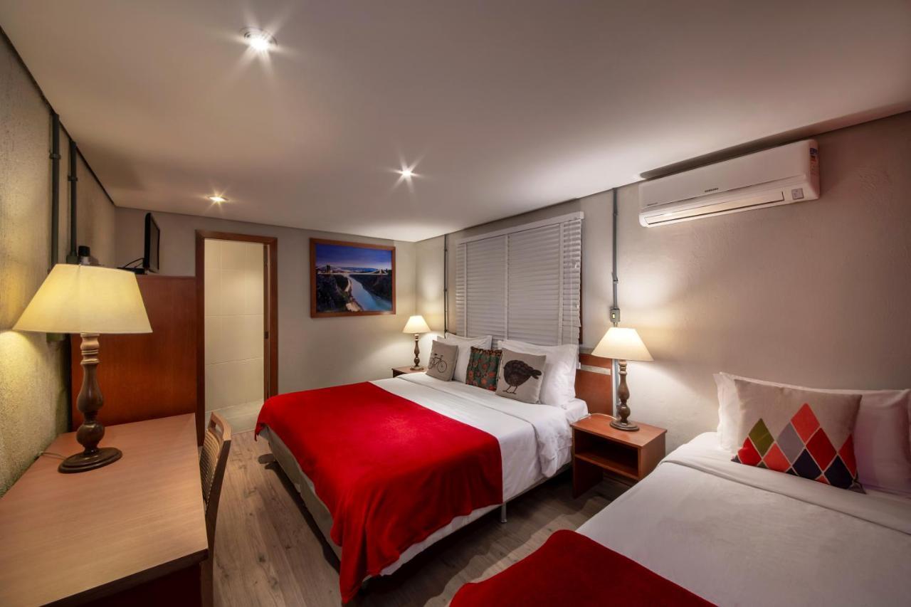Hotel Britanico Express Грамаду Екстериор снимка