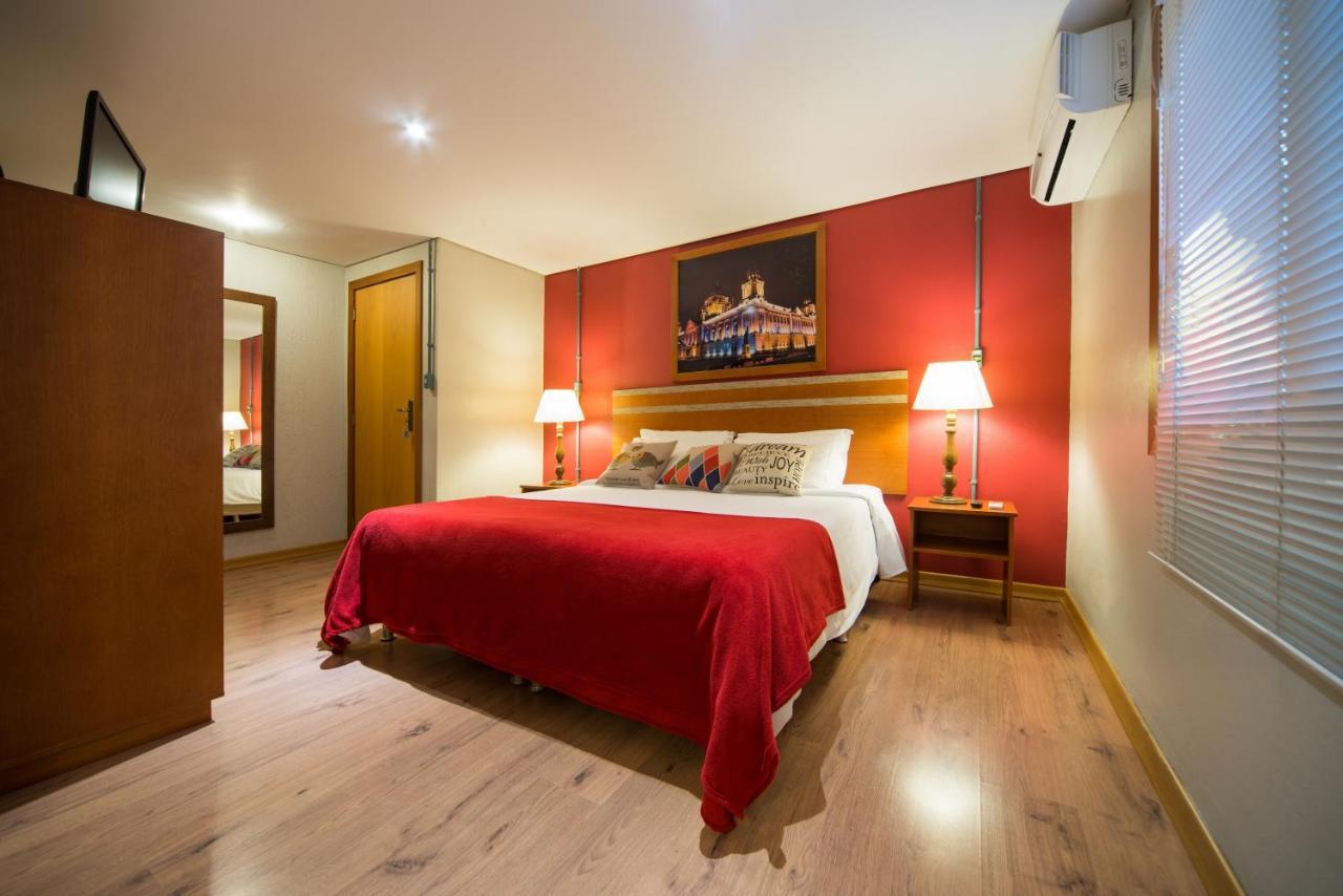 Hotel Britanico Express Грамаду Екстериор снимка